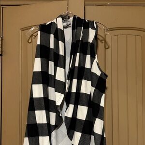 Just USA Black and White Checkered Cardigan
